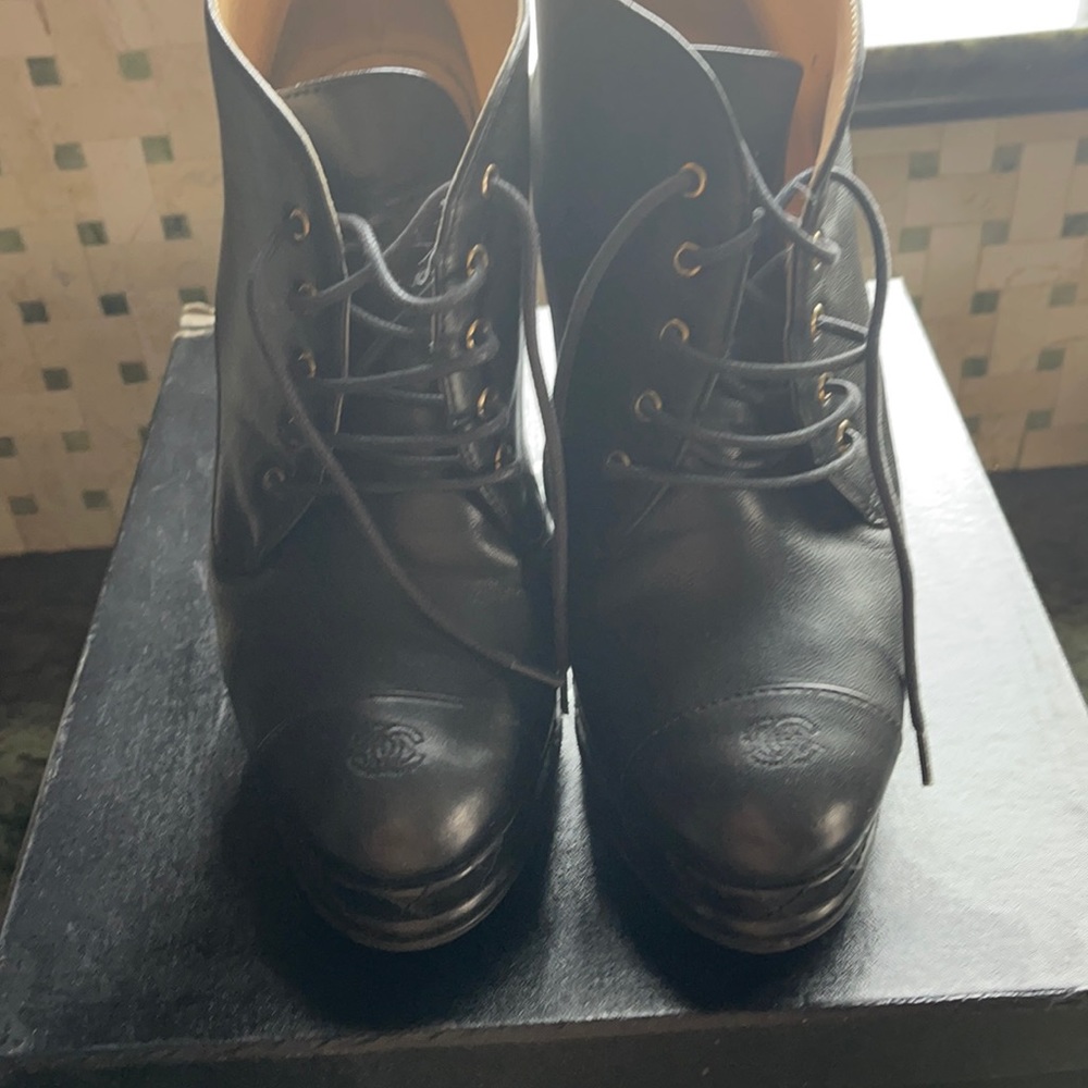 Channel shoes